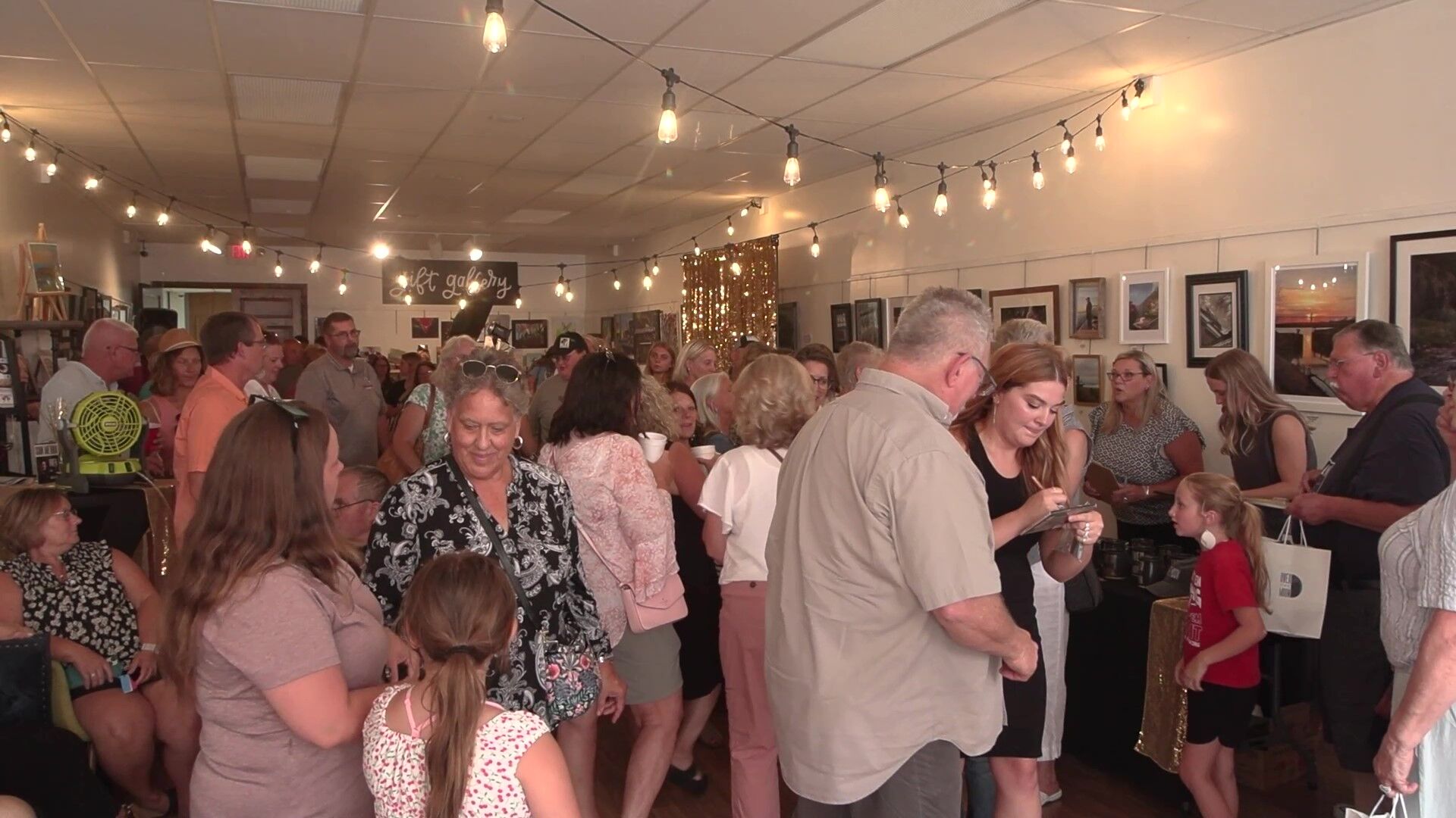 Haley Schattschneider celebrates upcoming album with Wapakoneta hometown release party
